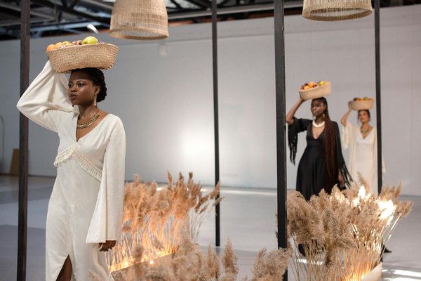 Comment réaliser un maquillage vintage inspiré des années 20 ?